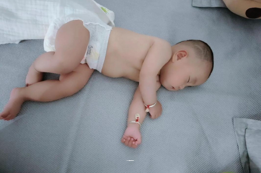 辽源1岁宝宝可以吃盐吗